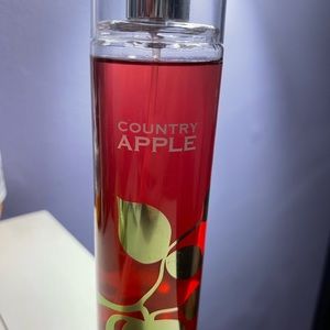 Bath & body works country apple fragrance 🍎🍏🍎🍏